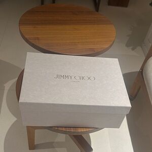 Jimmy Choo Elegant Cream Shoe Box